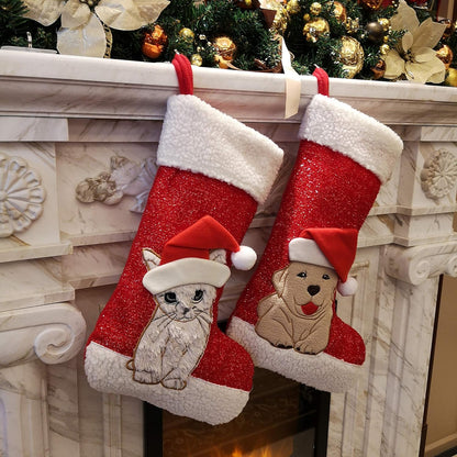 Adorable 20'' Embroidered Cat Christmas Stockings - Perfect Holiday Socks for Your Feline Friend!