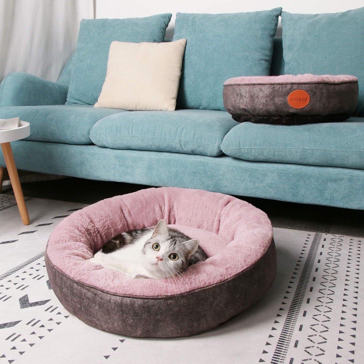 Calming Round Dog Bed for Small & Medium Breeds - Cozy, Machine Washable, Anti-Anxiety Pet Bed